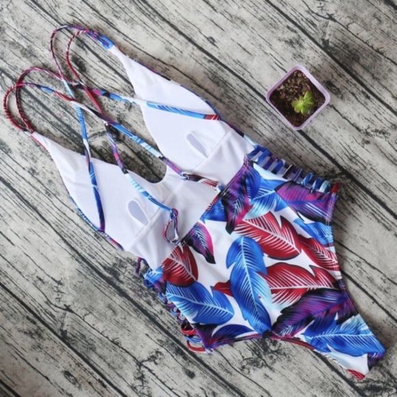 NWT Plunging Swimsuit Colorful Feather Print - Picture 7 of 8